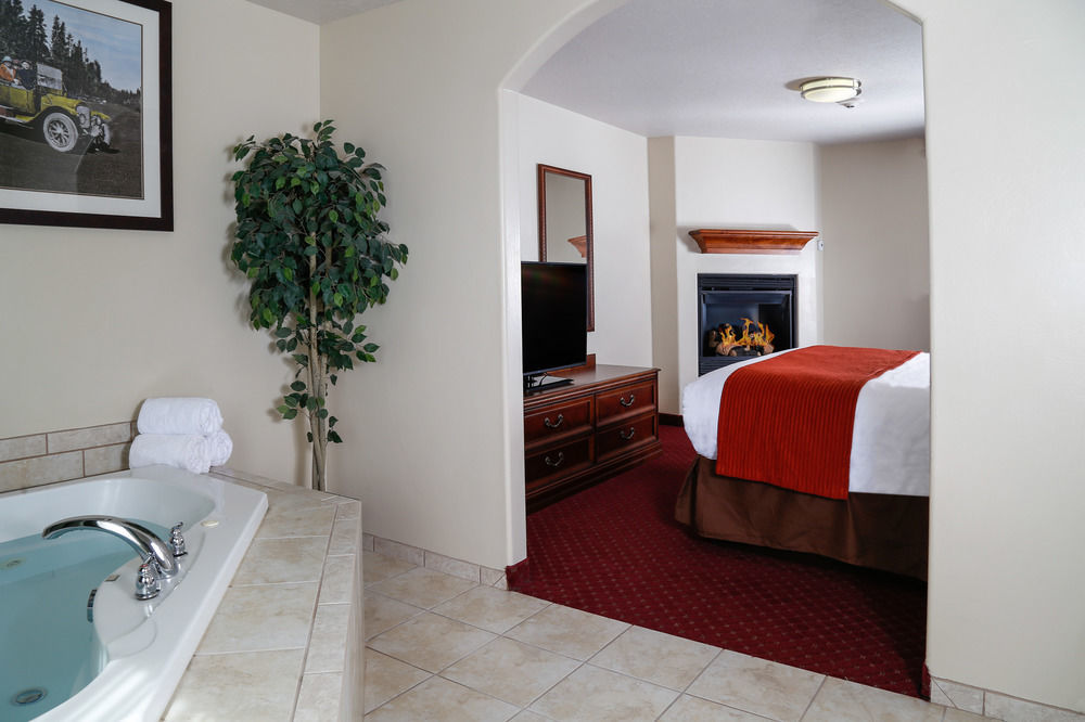 Yellowstone Park Hotel Запад Йеллоустон Экстерьер фото